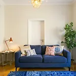 Baixa 4 Bedrooms Art Deco Inspiring Flat