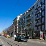 Baixa 4 Bedrooms Art Deco Inspiring Flat