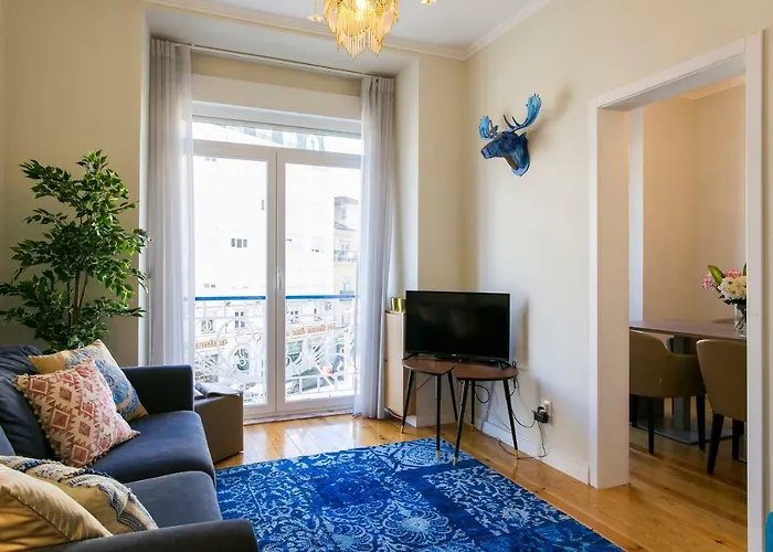 Baixa 4 Bedrooms Art Deco Inspiring Flat