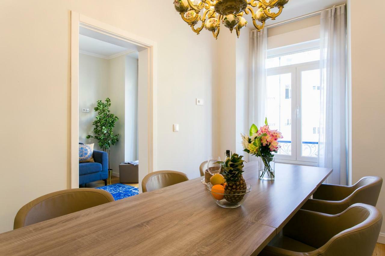 Art Deco 4 Bedrooms Flat In The Center * Lisboa